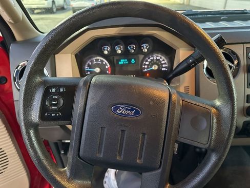 Used 2012 Ford F250 XLT w/ XLT Interior Pkg image 23