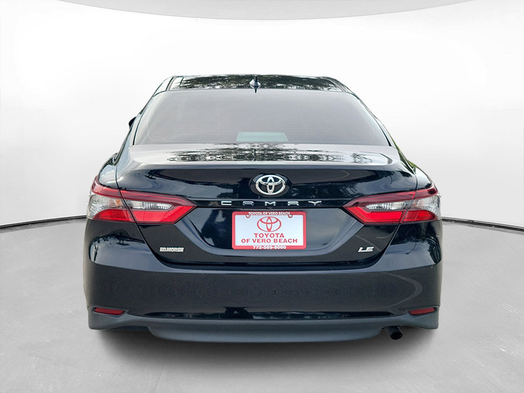 Certified 2022 Toyota Camry LE FWD image 5