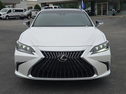 Used 2024 Lexus ES 350 Ultra Luxury w/ Accessory Package (Z2) FWD image 3