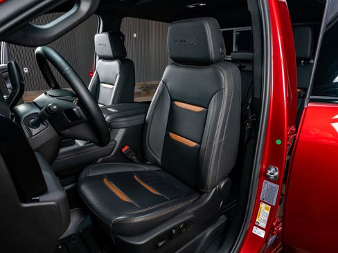 Used 2025 GMC Sierra 2500 AT4 w/ AT4 Premium Plus Package image 29