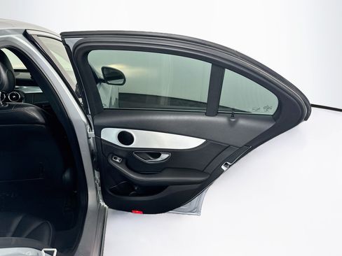 Used 2015 Mercedes-Benz C 300 4MATIC Sedan image 29