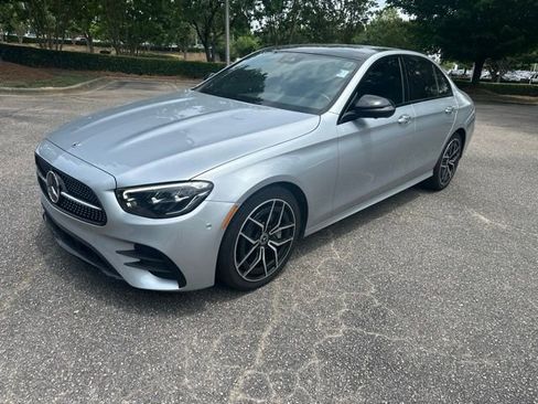 Used 2022 Mercedes-Benz E 350 Sedan w/ AMG Line Exterior image 1