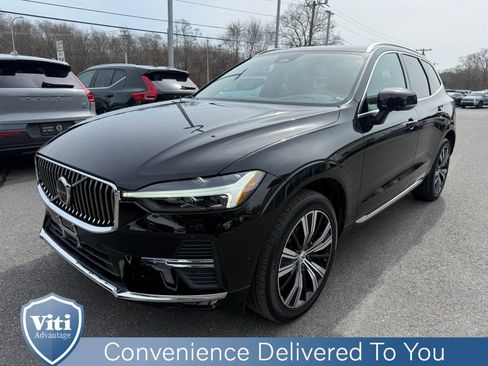 Used 2023 Volvo XC60 B5 Plus w/ Climate Package image 4