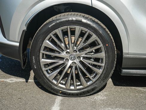 Certified 2023 Lexus RX 350 FWD w/ Accessory Package (A2) image 11