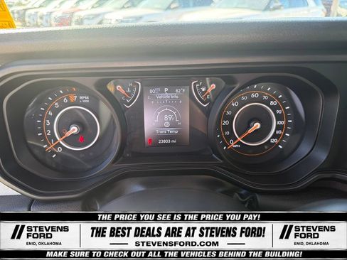 Used 2025 Jeep Gladiator Sport AWD/4WD image 25