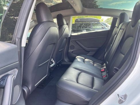 Used 2023 Tesla Model 3 Long Range AWD/4WD image 11