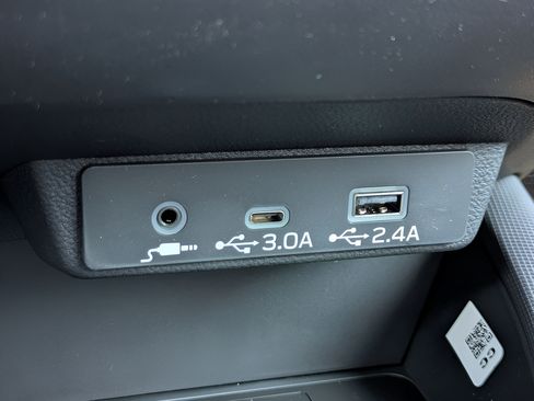 Used 2026 Subaru Forester Touring AWD/4WD image 23