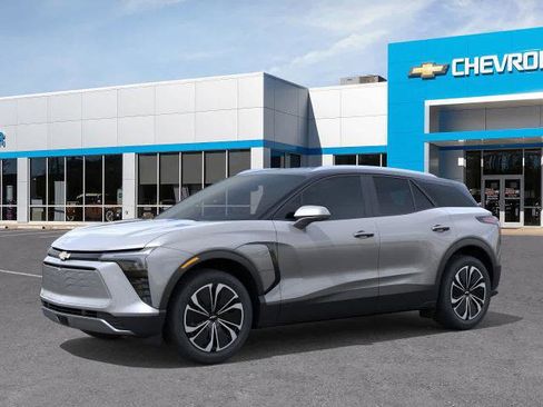 New 2026 Chevrolet Blazer EV LT image 2