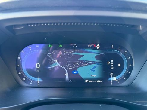 Certified 2024 Volvo XC40 B5 Plus w/ Protection Package Premier image 24