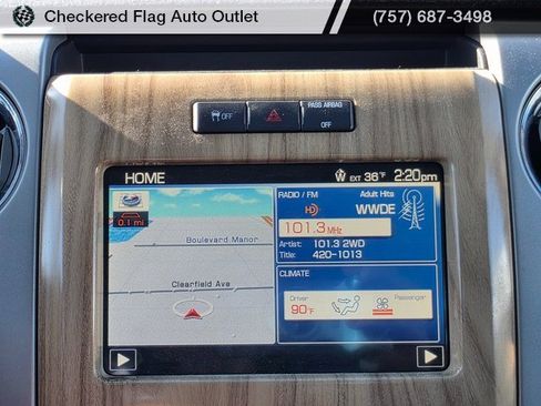 Used 2011 Ford F150 Lariat w/ Lariat Chrome Pkg image 18