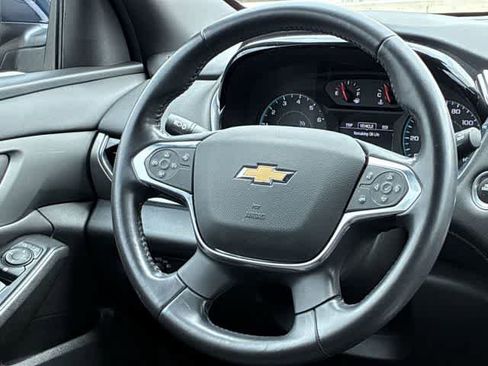 Used 2022 Chevrolet Traverse LT w/ LPO, Cargo Package FWD image 23