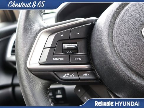 Used 2023 Subaru Forester Premium AWD/4WD image 28