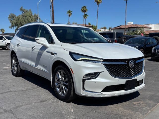 Used 2022 Buick Enclave Avenir w/ Avenir Technology Package AWD/4WD image 1