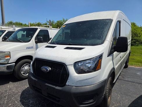 Used 2024 Ford Transit 250 148 Medium Roof w/ Load Area Protection Package RWD image 3