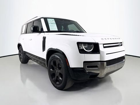 Used 2023 Land Rover Defender 110 image 3