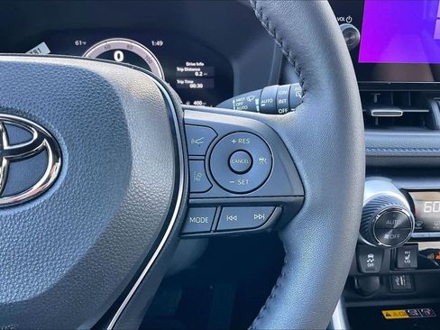 Used 2025 Toyota RAV4 XSE image 26