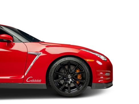 Used 2015 Nissan GT-R Premium AWD/4WD image 31