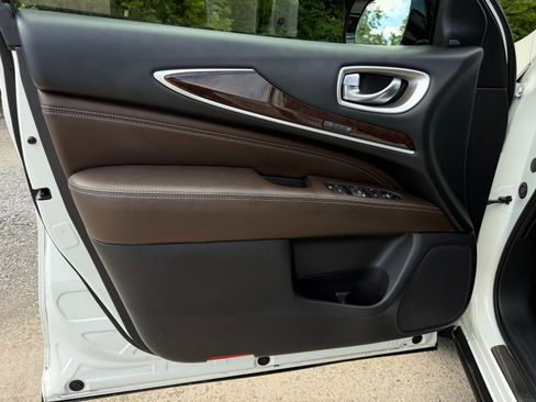 Used 2016 INFINITI QX60 FWD w/ Deluxe Technology Package image 55
