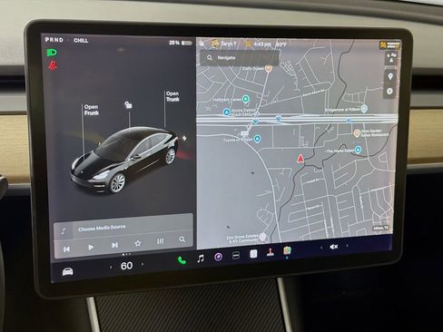 Used 2020 Tesla Model 3 Long Range AWD/4WD image 18