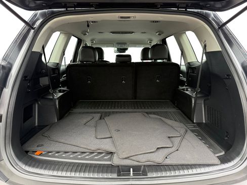 Certified 2020 Kia Telluride LX image 17