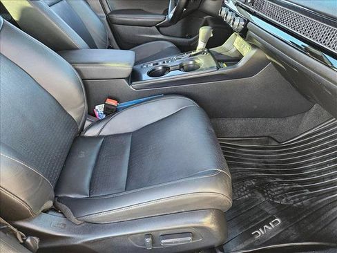 Used 2024 Honda Civic Touring image 19