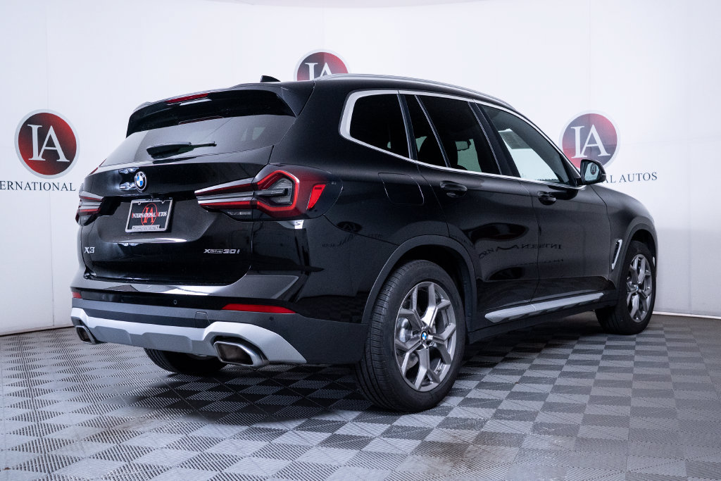 Used 2022 BMW X3 xDrive30i w/ Premium Package 2 (ZPA) AWD/4WD image 6