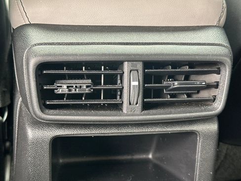 Used 2024 Honda Prologue Touring image 16