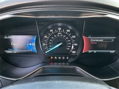 Used 2018 Ford Fusion Titanium image 32