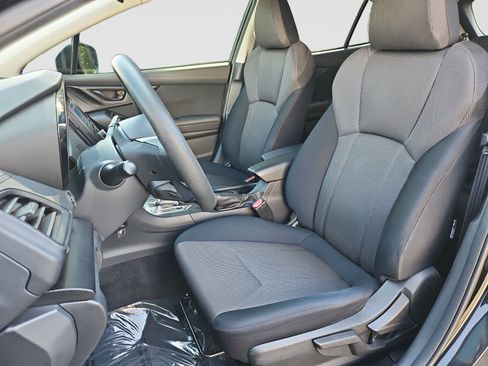 Used 2023 Subaru Crosstrek 2.0i AWD/4WD image 17