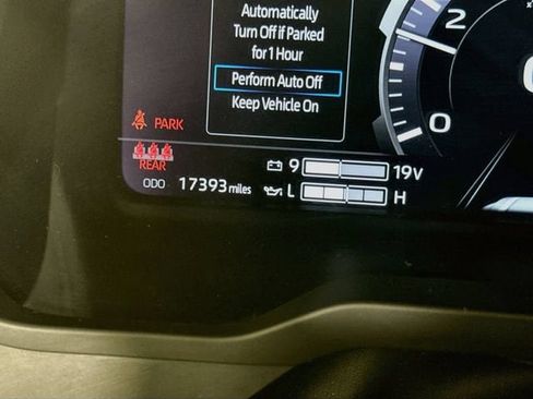 Used 2025 Toyota Tundra Platinum AWD/4WD image 12