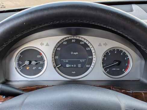 Used 2012 Mercedes-Benz GLK 350 4MATIC image 17