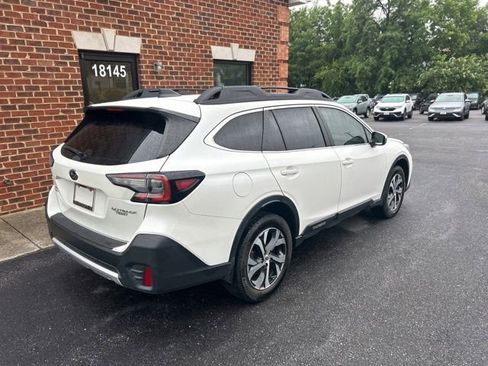 Used 2022 Subaru Outback Limited AWD/4WD image 4