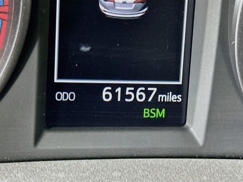 Used 2018 Toyota RAV4 XLE w/ Plus Extra Value Package AWD/4WD image 19