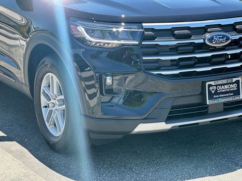 New 2026 Ford Explorer Active w/ Active Comfort Package RWD image 14