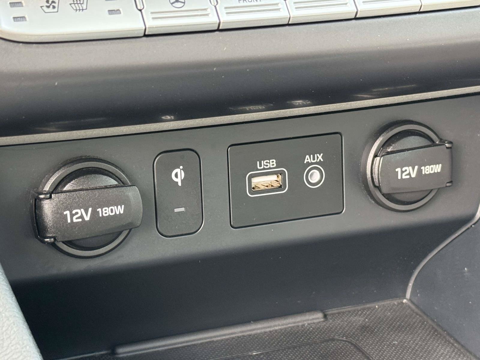 Used 2019 Hyundai Sonata Limited w/ Ultimate Package 04 FWD image 19