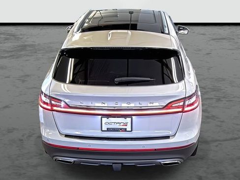Used 2022 Lincoln Nautilus Reserve w/ Equipment Group 202A AWD/4WD image 3