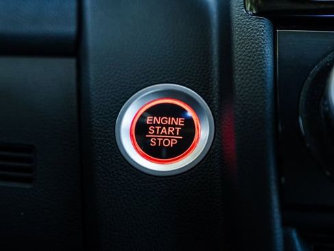 Used 2018 Honda Fit EX image 16