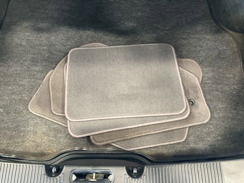 Used 2000 Ford Taurus SES image 29