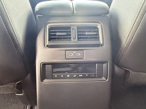 Used 2024 MAZDA CX-90 3.3 Turbo w/ Premium Package AWD/4WD image 42