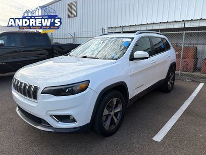 Used 2019 Jeep Cherokee Limited w/ Luxury Group