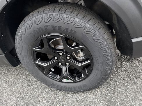 Used 2022 Ford Explorer Timberline image 23