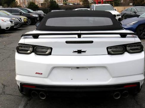 Used 2023 Chevrolet Camaro LT w/ RS Package image 9