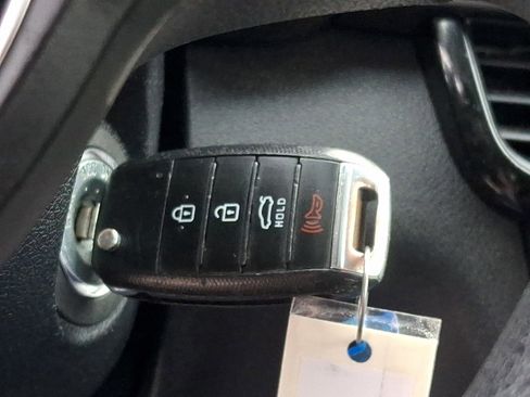 Used 2017 Kia Optima LX image 21