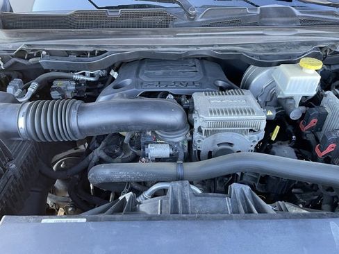 Used 2020 RAM 1500 Laramie image 33