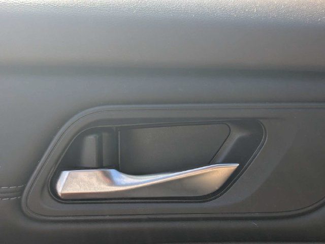 Used 2023 Nissan Rogue SV w/ SV Premium B Package FWD image 19