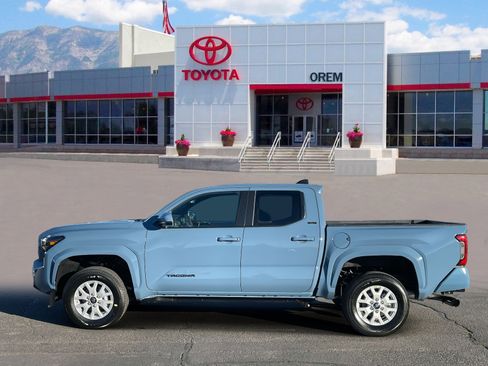 New 2026 Toyota Tacoma SR5 w/ SR5 Upgrade Package image 5