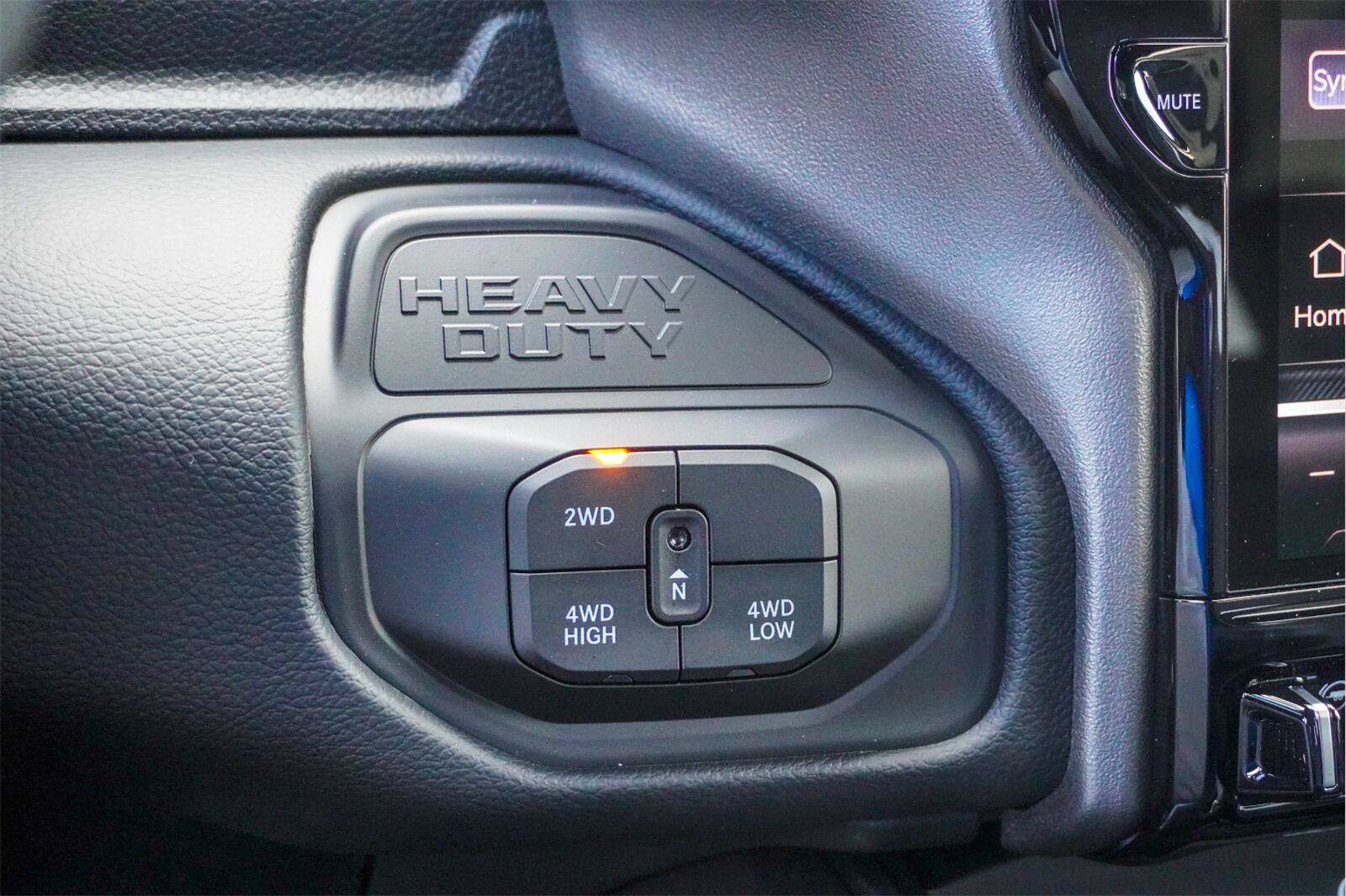 New 2027 RAM 2500 Laramie AWD/4WD image 20