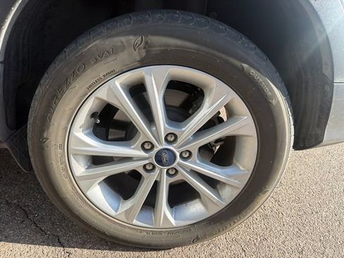 Used 2019 Ford Escape SEL FWD image 12