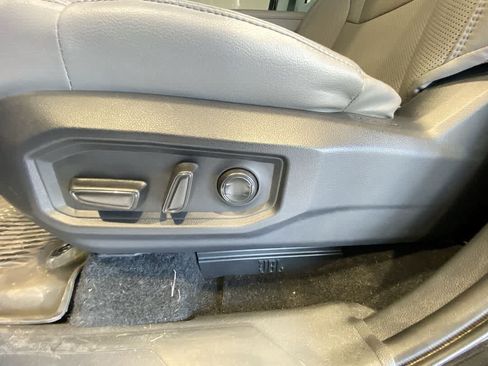 Certified 2024 Toyota Tundra Limited w/ TRD Off-Road Package AWD/4WD image 15