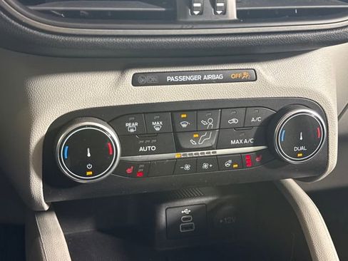 Used 2024 Ford Escape Active image 34